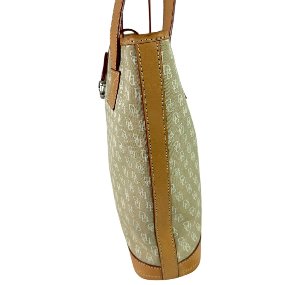 Vintage Dooney & Bourke Cabriolet Medium Signature Tan Shopper Tote Bag - Picture 6 of 12
